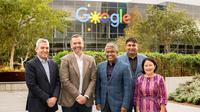 Indosat Ooredoo dan Google Luncurkan Kemitraan Strategis untuk
Percepatan Digitalisasi UMKM dan Perusahaan di Indonesia (Dok Indosat Ooredoo)