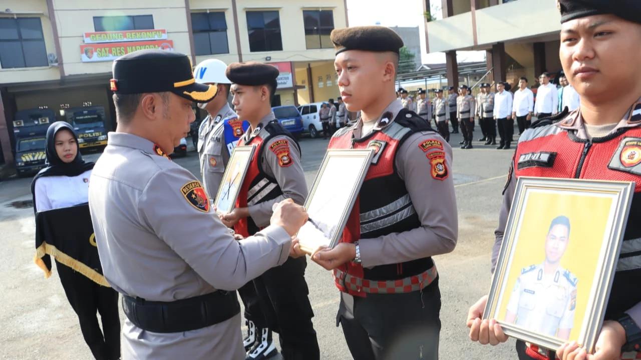 3 Anggota Polres Lubuklinggau Dipecat, Salah Satunya Ketahuan Selingkuh dengan Istri TNI