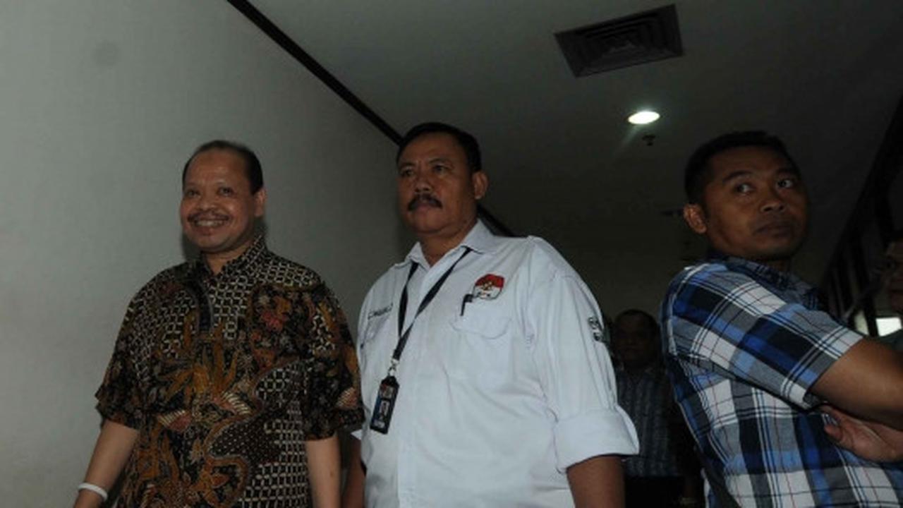 Sutan Bhatoegana dengar kesaksian Waryono Karno di sidang kasus ESDM