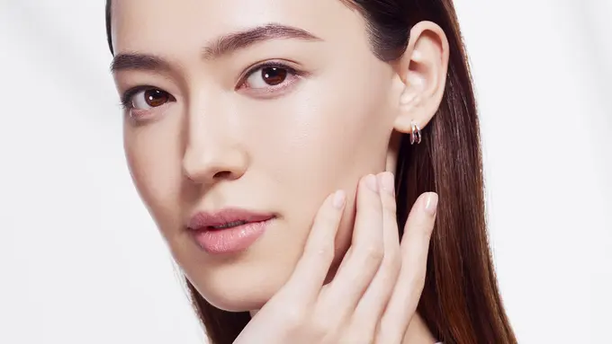 Serum Caidiou ampuh mencerahkan kulit wajah