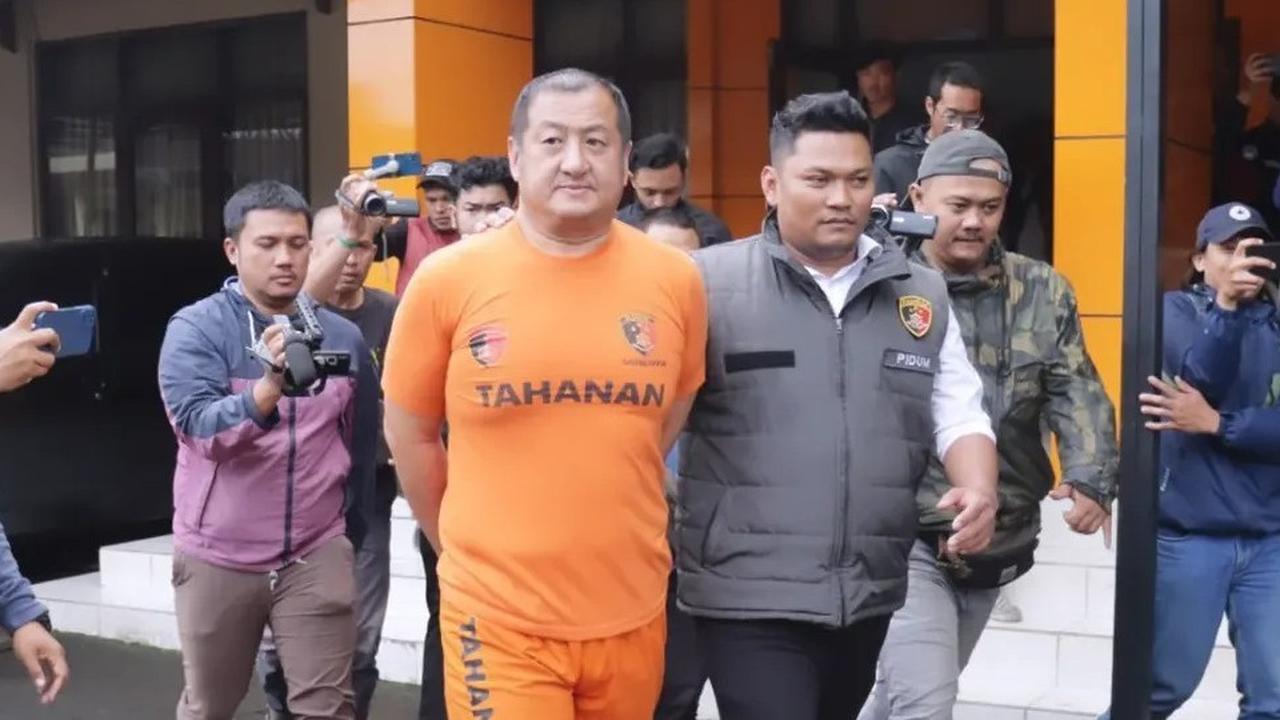 VIDEO: Tertangkap! Hartono Soekwanto 'Koboi Jalanan' Todong Pistol Ingin Temui Mantan Kekasih