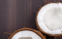 Trik Mudah Menyimpan Kelapa Kupas Agar Tetap Renyah dan Segar Lebih Lama