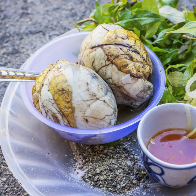 10 Makanan Aneh Ini Jadi Favorit Masyarakat Indonesia