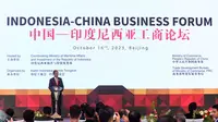 Presiden Joko Widodo atau Jokowi menghadiri Forum Bisnis Indonesia-Republik Rakyat Tiongkok (RRT), di China World Hotel, Beijing, RRT, pada Senin (16/10/2023). (Foto: BPMI Setpres/Laily Rachev)&nbsp;