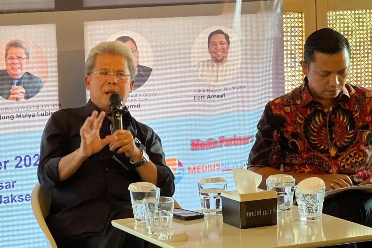 Tokoh Pro Demokrasi dan HAM, Todung Mulya Lubis .
