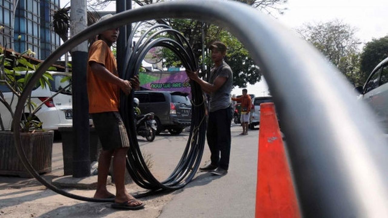 Telkom ganti seluruh kabel tembaga dengan serat optik
