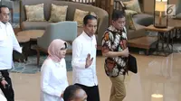 Presiden Joko Widodo bersama Plt Dirut PLN Sripeni Inten Cahyani dan Menteri ESDM Ignasius Jonan usai menggelar rapat di Kantor Pusat PLN (Persero), Jakarta, Senin (5/8/2019). Jokowi meminta penjelasan menyusul peristiwa pemadaman listrik di hampir seluruh Pulau Jawa. (Liputan6.com/Angga Yuniar)