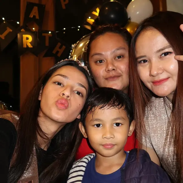 6 Potret Susan Sameh Rayakan Ultah Perdana Bareng Suami, Didoakan Punya Momongan