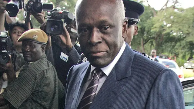 Mantan Presiden Angola, Jose Eduardi Dos Santos.