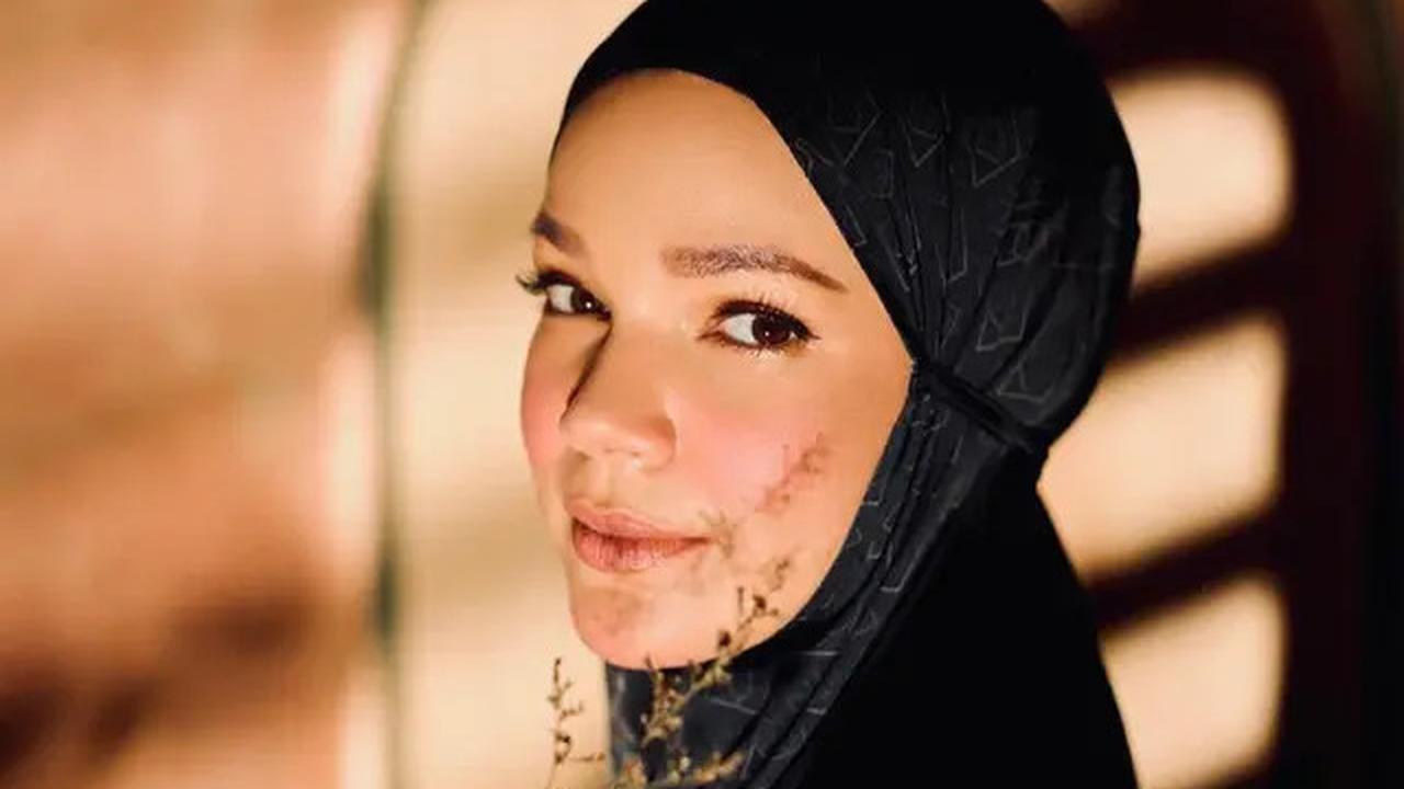 Potret 6 Artis Blasteran yang Putuskan Berhijab, Pesonanya Makin Terpancar