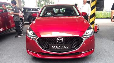 PT Eurokars Motor Indonesia secara resmi meluncurkan Mazda2 facelift di SCBD, Jakarta. Perubahan yang terjadi pada mobil hatchback ini dimulai dari material dan kekedapan kabin hingga desain yang diusung.