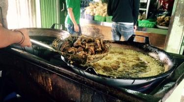 Bebek Bulak Kapal Warung Makan Paling Juara Se Bekasi Lifestyle Fimela Com