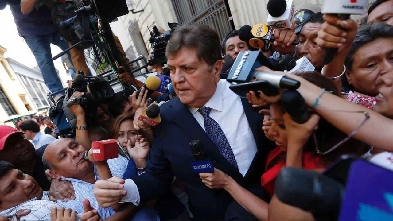 Mantan presiden Peru, Alan Garcia, tewas bunuh diri dengan menembakan peluru ke kepalanya (AFP/Luka Gonzalez)