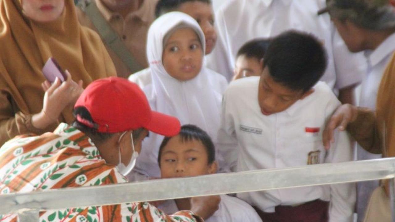 Trivia Kesehatan Gigi: Mengapa Anak Berkebutuhan Khusus Rentan Karies? Bukittinggi Galakkan Cek Gigi Gratis!