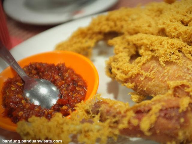 Lika Liku Dua Logo Ayam Goreng Ny Suharti Bisnis Liputan6 Com