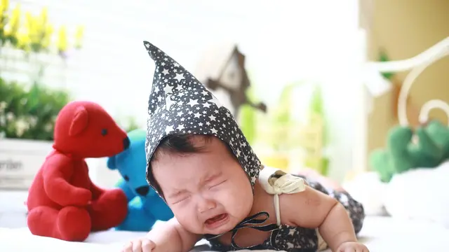 bayi menangis