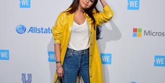 Selena Gomez menderita penyakit lupus dan sedang menjalani perawatan khusus. Di pidatonya saat AMAs 2016, Selena menceritakan bahwa pengobatan yang dijalaninya cukup aneh. (AFP/Bintang.com)