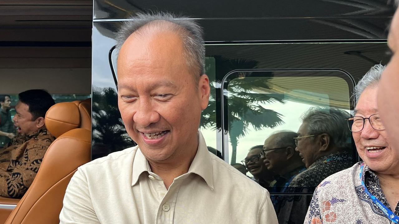 Menperin Buka Rencana Mobil Nasional: Kerja Sama d Polytron?