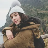 Padu padan pakaian kasual ala Chelsea Islan. (sumber foto: @chelseaislan/instagram)