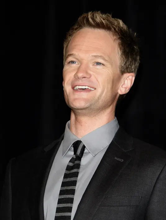 Neil mengungkapkan rasa bersyukurnya karena menikahi David Burtka dalam keterangan foto yang diunggahnya tersebut. (Bintang/EPA)