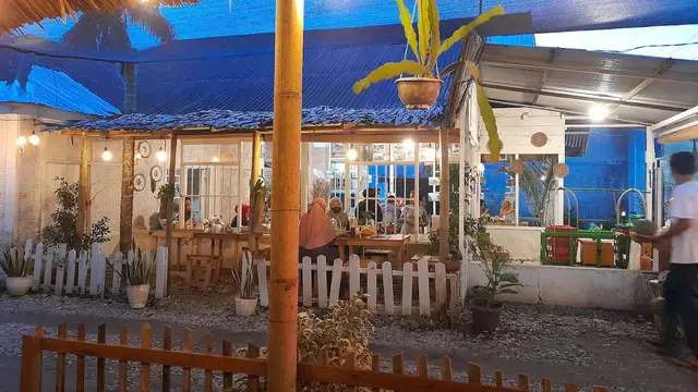 12 Rekomendasi Tempat Makan Enak di Binjai, Kuliner Legendaris, Masakan Seafood, hingga Spot Kekinian yang Hits di 2025