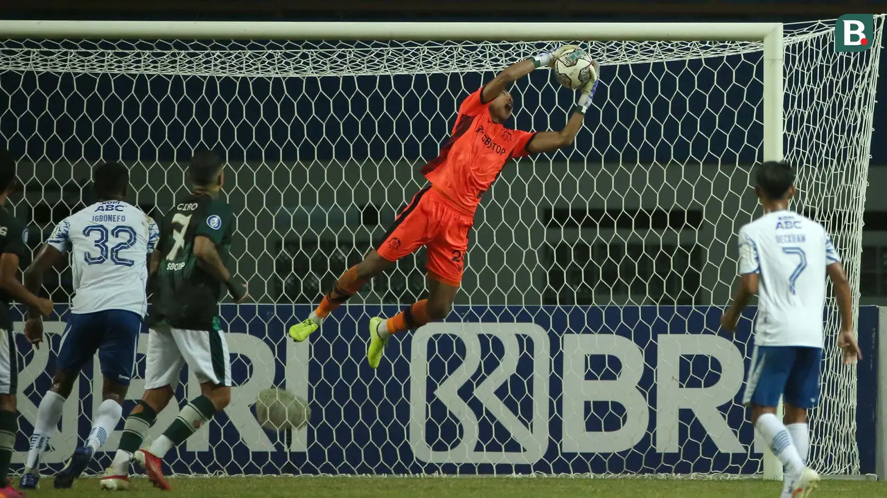 BRI Liga 1 2021: Persikabo 1973 vs Persib Bandung