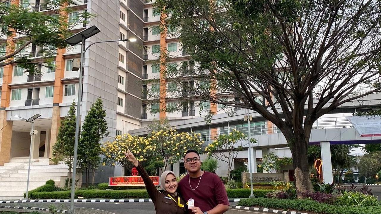 Pantang Menyerah, Kisah Pria yang Akhirnya Diterima di Kejaksaan Usai 7 Kali Tes Ini Banjir Pujian