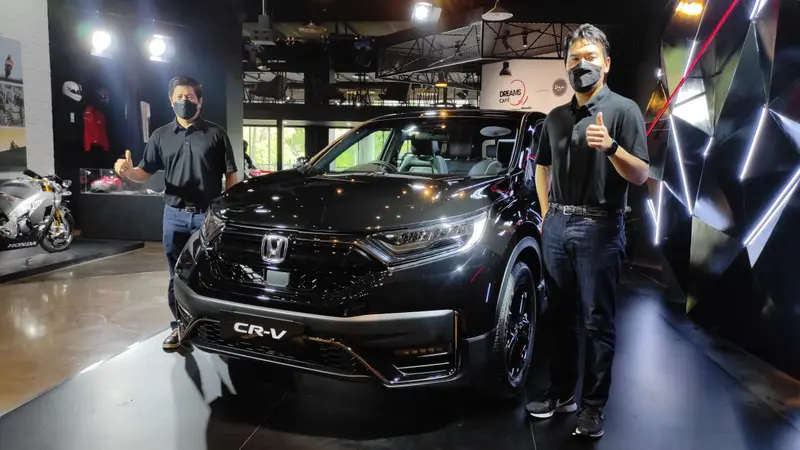 Bukan Model Baru, Honda Resmi Hadirkan CR-V Black Edition