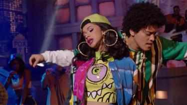 Sukses Dengan Finesse Cardi B Dan Bruno Mars Akan Tur Bareng News Entertainment Fimela Com