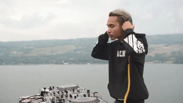DJ Cliffrs