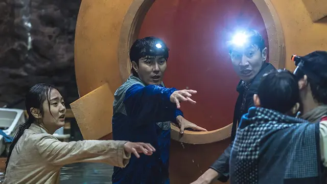 Film Korea Sinkhole. (Foto: Dok. CBI Pictures/ Falcon Pictures)