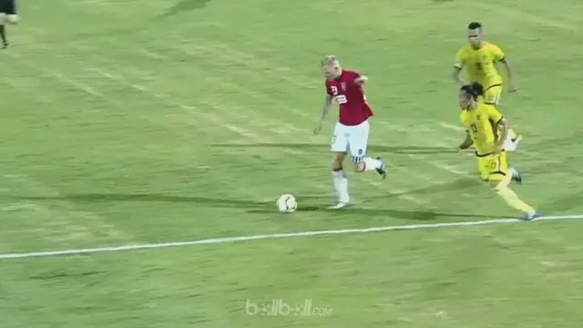 Berita video gol Bali United torehan Nick van der Velden saat kalah 1-3 dari Global Cebu di Piala AFC 2018. This video presented by BallBall.