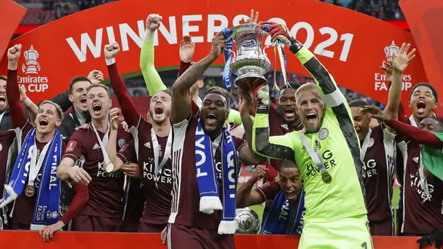 FOTO: Rengkuh Piala FA, Leicester City Cetak Sejarah