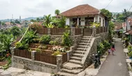 10 Inspirasi Pagar Berundak untuk Rumah di Lahan Miring, Lengkap dengan Contoh Gambar dan Ukuran