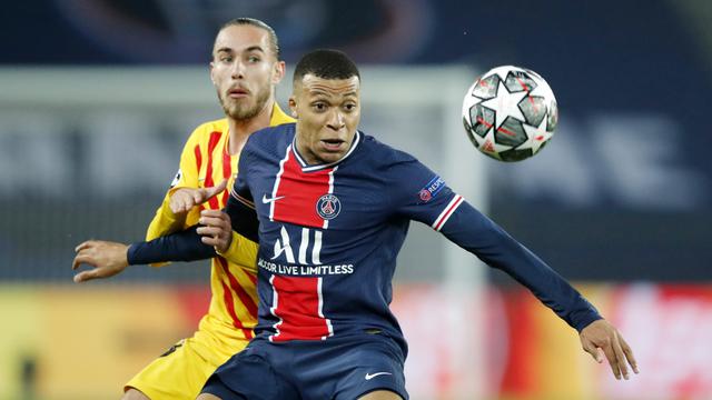 FOTO: Lionel Messi Tak Berdaya, Barcelona Disingkirkan PSG dari Liga Champions