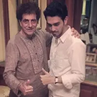 Fachri Albar mengunggah foto bersama ayahnya, Ahmad Albar (Instagram/@aialbar)