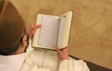 Bacaan Surat Al Hujurat Ayat 13 yang Dilengkapi Beserta Tafsirnya, Ketahui Penyebab Turunnya