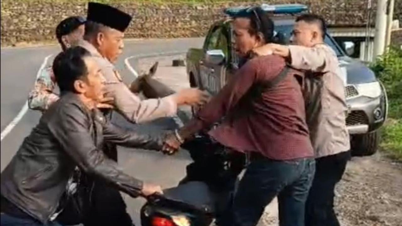 Kapolsek Pakenjeng Lumpuhkan Preman Kampung di Garut yang Melawan Petugas