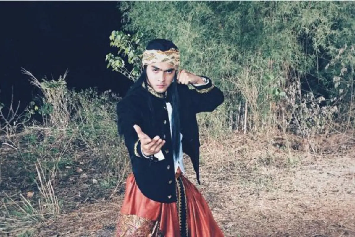 [Bintang] Pangeran