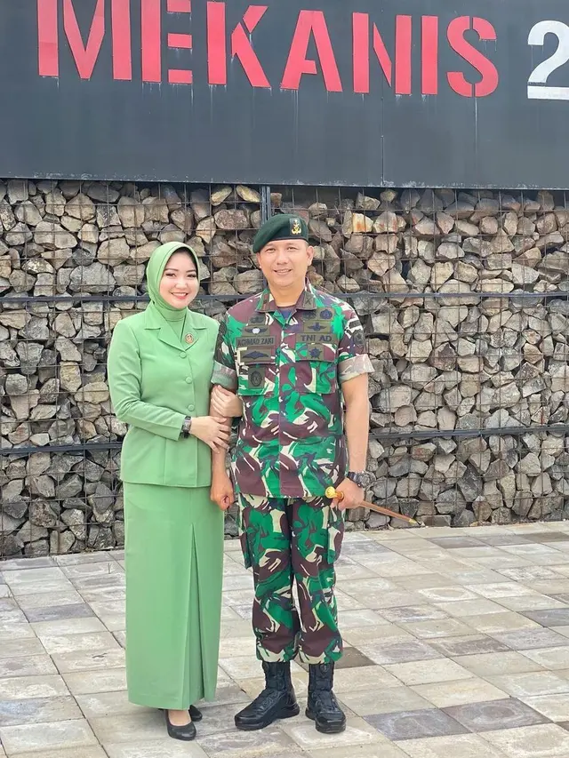 6 Potret Terbaru Winda Khair Jadi Ibu Persit, Temani Kegiatan Suami