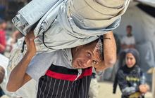 Jalanan di Gaza Dipenuhi Penderitaan, Dibanjiri Air Mata