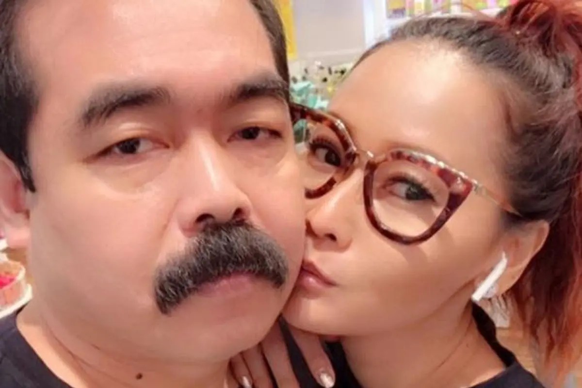 [Bintang] Inul Daratista dan Adam Suseno