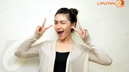 Melody mengawali karirnya pertama kali bermain di sinetron yang berjudul 'Dia Bukan Cinderella' saat itu dia berperan sebagai Amanda (Liputan6.com/Panji Diksana)