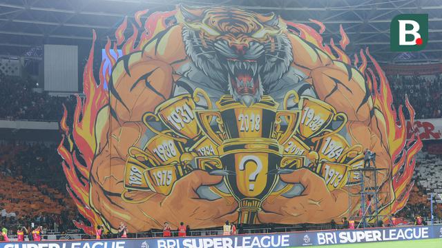 Foto: Atmosfer Manyala di SUGBK, Laga Persija Vs PSIM Pecahkan Rekor Penonton di BRI Super League 2025/2026