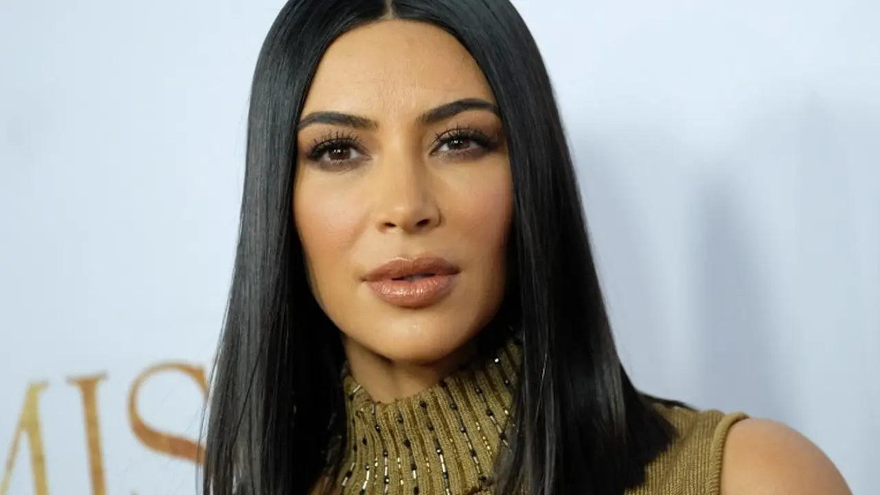 [Bintang] Kim Kardashian