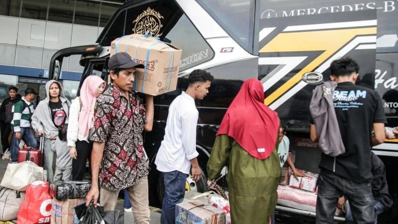 Kemenhub Catat 10 Juta Orang Mudik Lebaran 1447 H Gunakan Angkutan Umum, Naik Signifikan