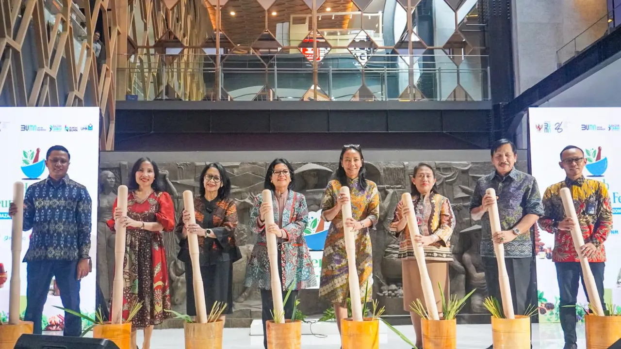 Untuk mendukung pengembangan UMKM khususnya terkait pelestarian aset dan budaya bangsa, PT Permodalan Nasional Madani (PNM) mendukung gelaran 'Herb Euphoria Fest' 2024' yang digalakan Kementerian BUMN.