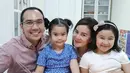 Astrid Tiar Momong Anak (Instagram/astridtiar127)