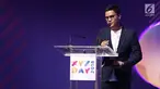 Konten Kreator Arief Muhammad memberi sambutan saat menerima penghargaan kategori Best Creator For Lifestyle dalam acara XYZ DAY 2018 Creator Award di The Hall Senayan City, Jakarta, Rabu (25/4). (Liputan6.com/Herman Zakharia)