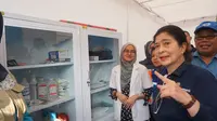 Menteri Kesehatan RI Nila F Moeloek meninjau dua pos kesehatan di dua rest area. (Biro Komunikasi dan Pelayanan Masyarakat, Kementerian Kesehatan RI)